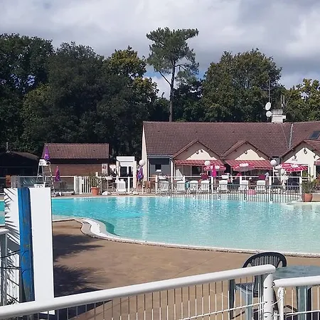 Les Pierres Couchees 홀리데이파크 Saint-Brevin-les-Pins